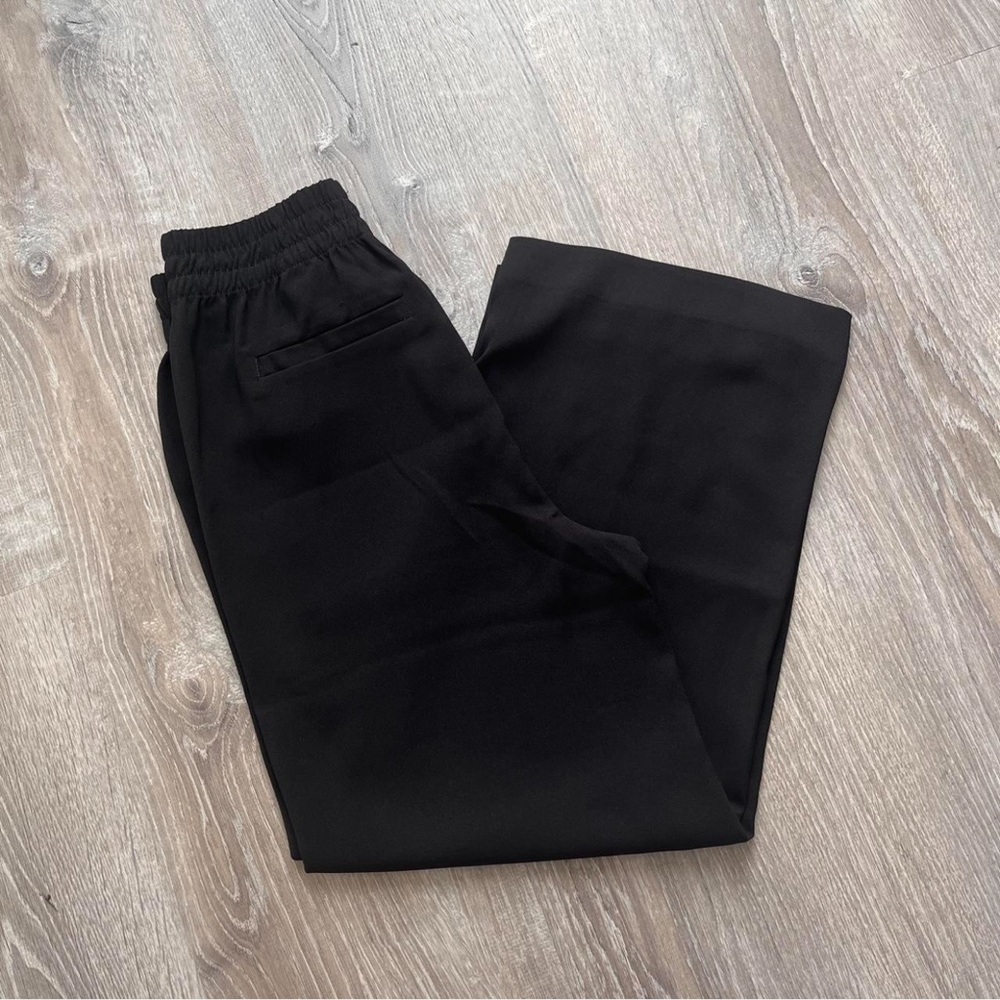 H&M Black Relaxed Trousers